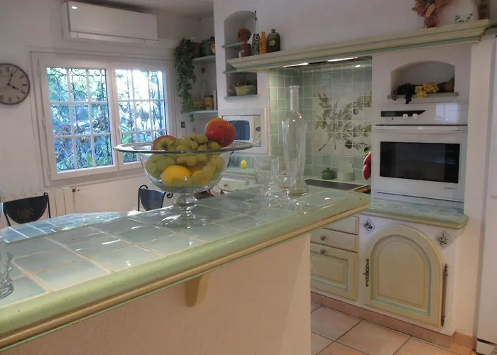 Villa In With Private Pool & Nearby Fréjus